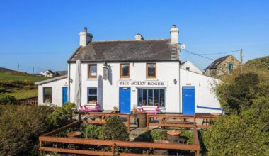 'Best panorama in the country': Sherkin Island's Jolly Roger pub on the market for €475,000