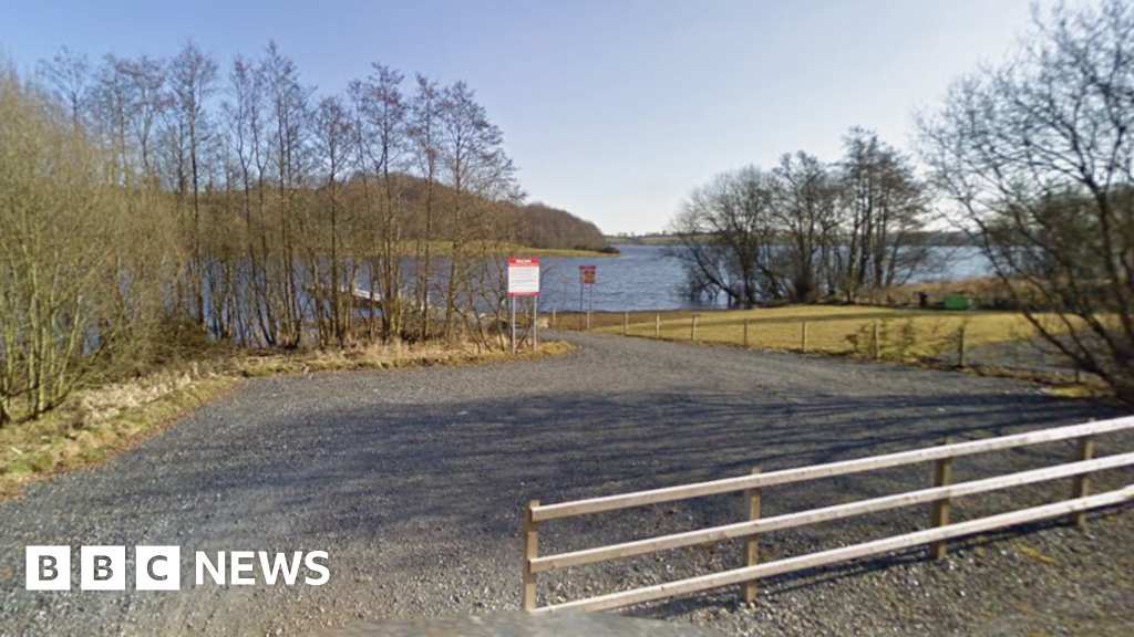 Emyvale: Teenage boy critically ill after Monaghan lake incident - BBC