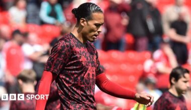 Premier League LIVE: Build-up, team news, score and live text updates