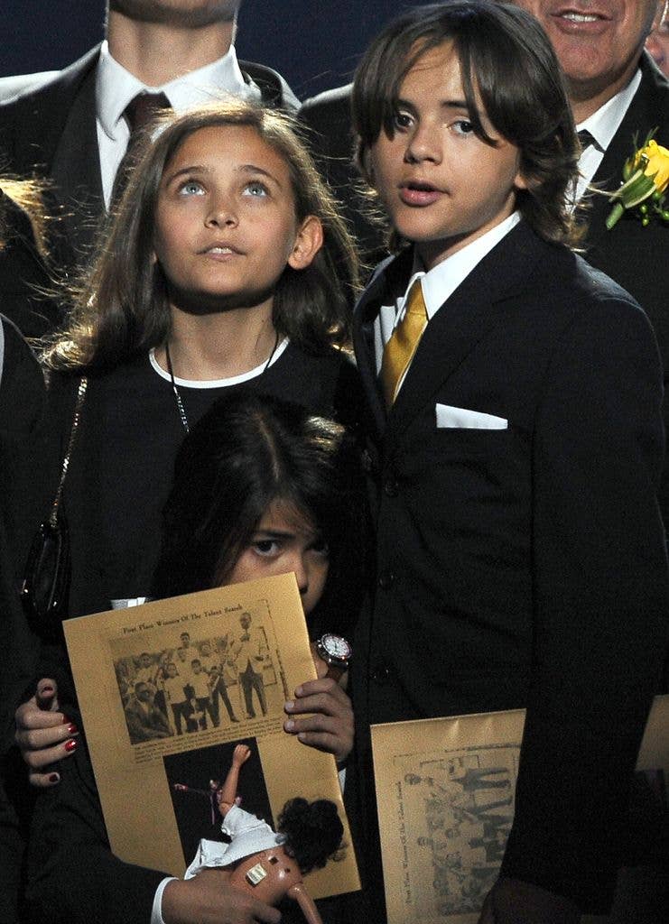 paris prince blanket jackson