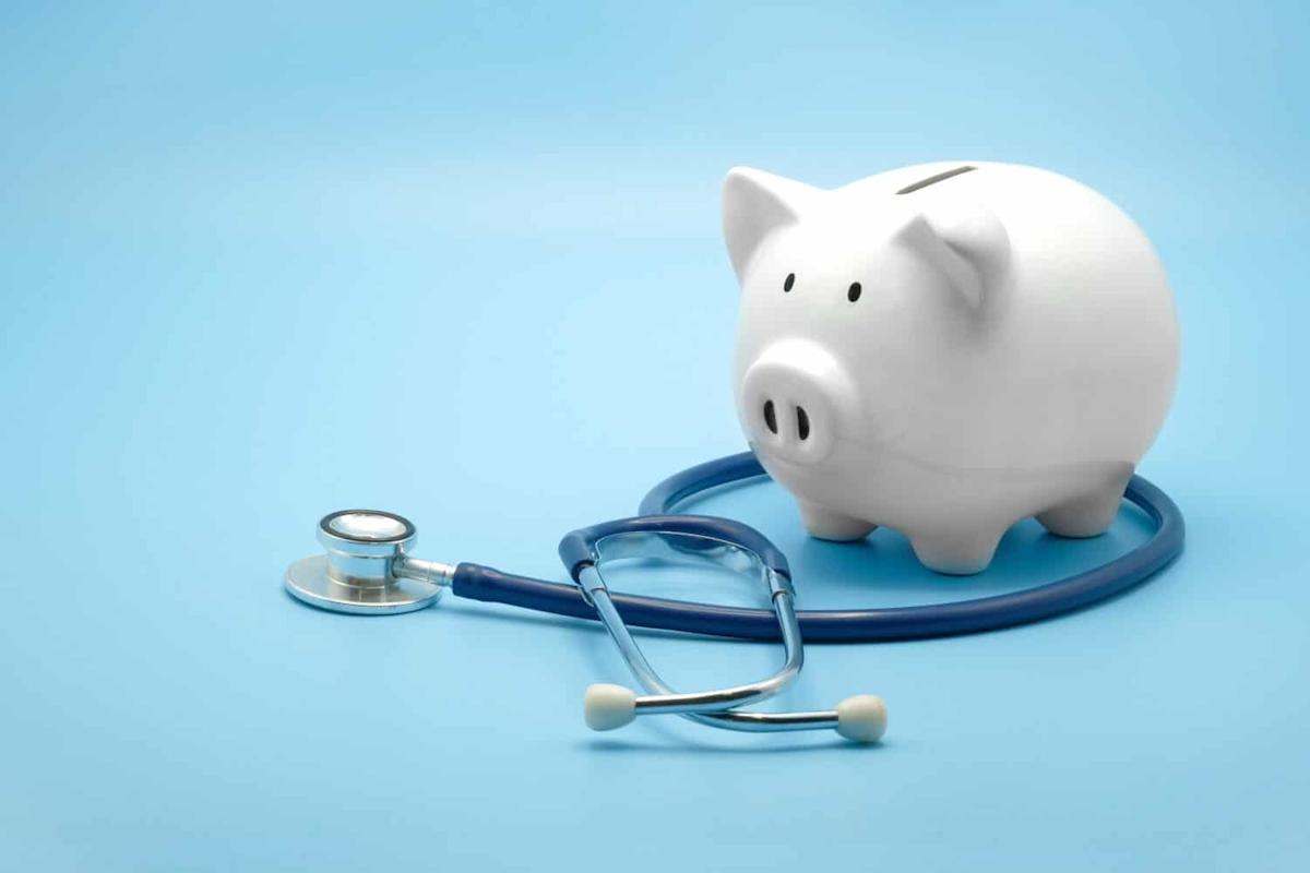 Can You Retire at 60 With $900,000? Don’t Forget Health Insurance Costs