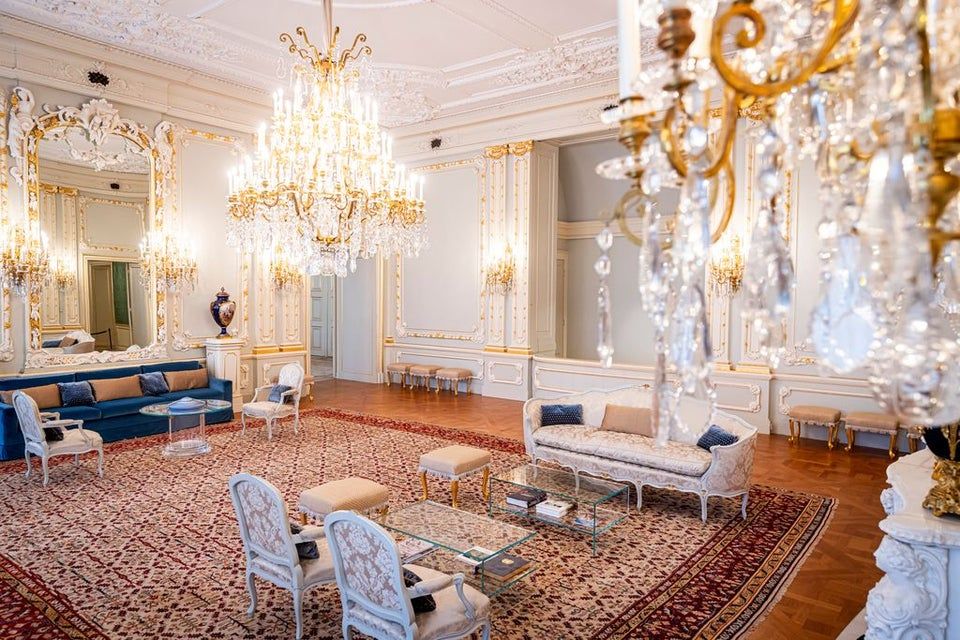 One of the most important reception rooms inside Noordeinde Palace.