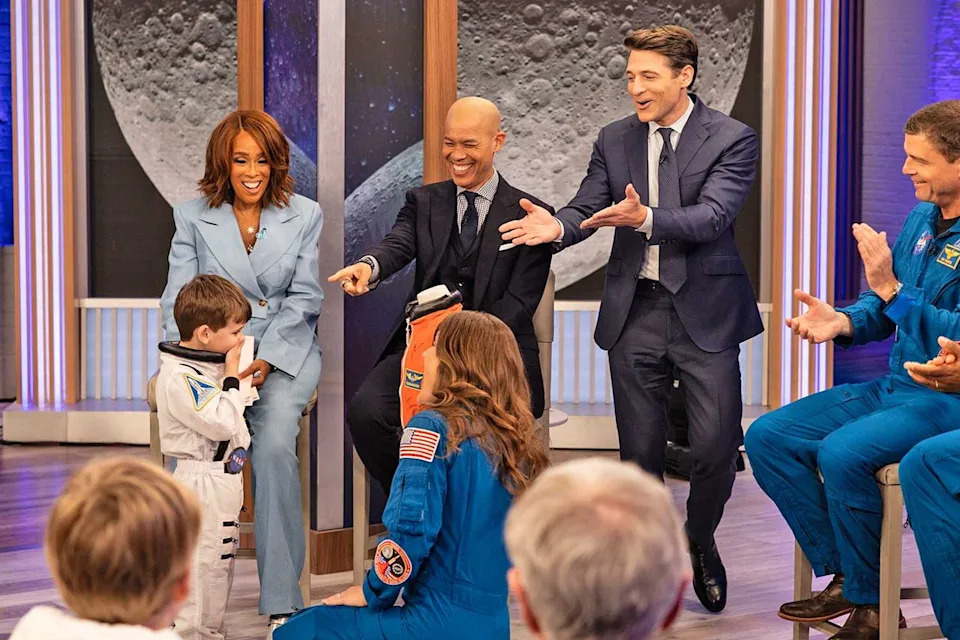Jack, Gayle King, Vladimir Duthiers, Tony Dokoupil and NASA Astronaut Christina Koch for CBS MORNINGS PRESENTS: ARTEMIS II A CELEBRATION OF HEROES.Credit: Gail Schulman/CBS Mornings