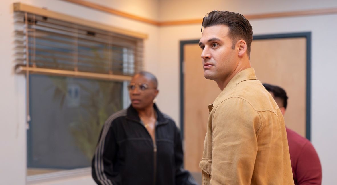 RECAP: '9-1-1' Season 9 Episode 17 — "I Got You Babe" 2 Hen and Eddie