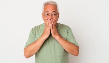 A 71-Year-Old Widower Discovers a Single Decision About His Late Wife’s $890,000 IRA Could Cost Him $54,000 in 2026 Taxes Alone