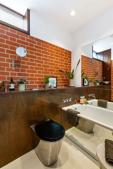 The bathroom at Zero David Road