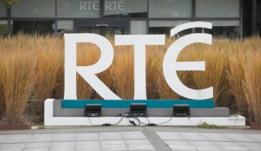 Coimisiún na Meán rejects complaint over nudity shown on Sunday television – The Irish Times