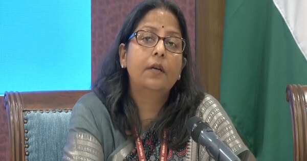 Oil companies now making losses of Rs 750 crores a day, down from Rs 1000 crores earlier: MoPNG