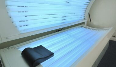 Seventy people a year in Ireland diagnosed with melanoma cancer due to sunbed use – The Irish Times