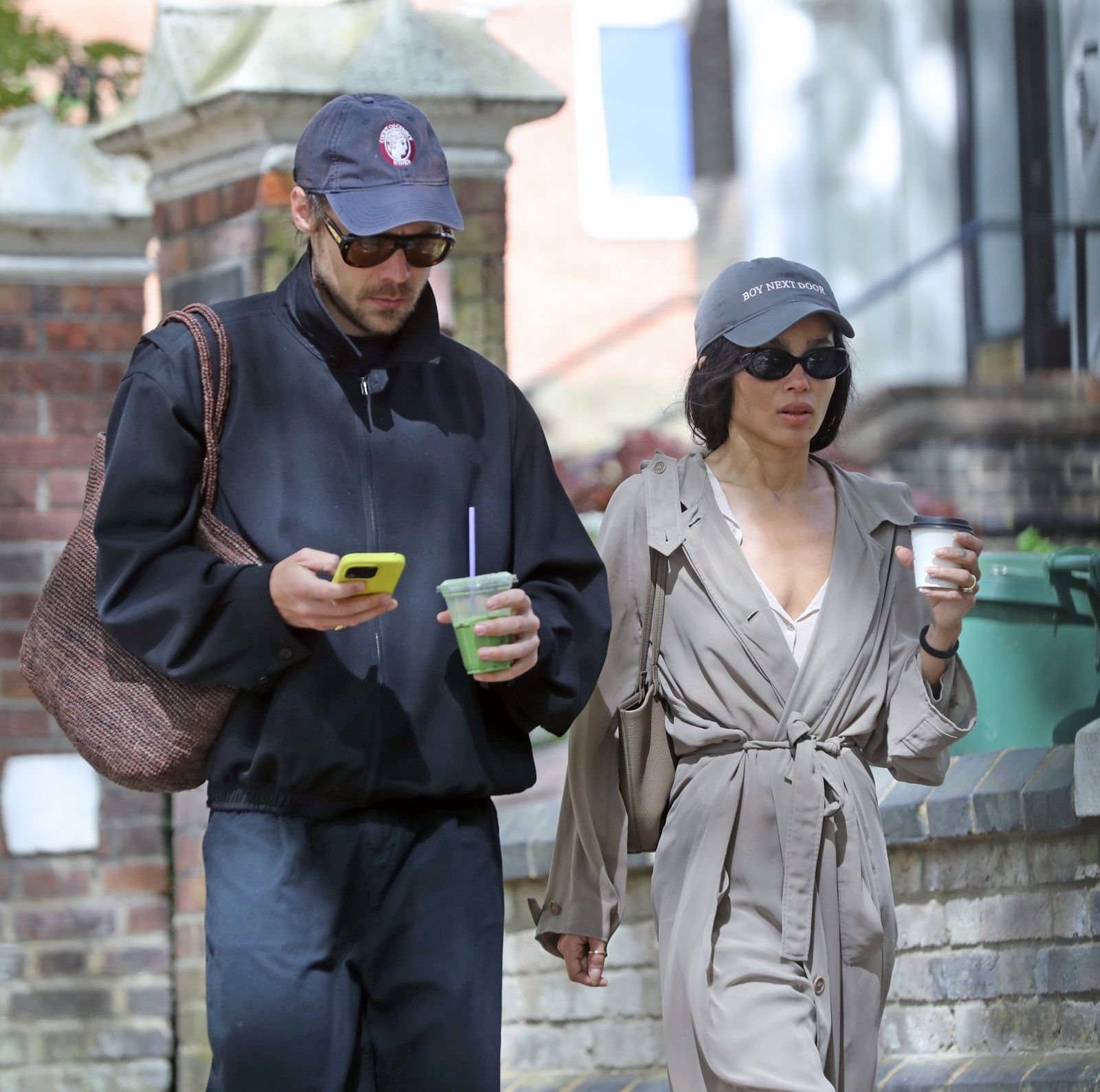 PREMIUMEXCLUSIVE London UNITED KINGDOM Harry Styles and Zoe Kravitz sleep in separate beds during UK stay despite cosy...