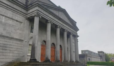Tullamore Circuit Court hears baby left in back of car after drink and drug fuelled party