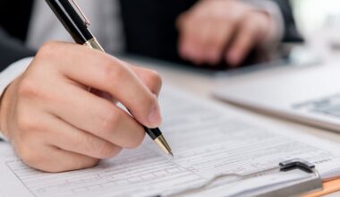 Solicitor cleared of misconduct over €10,000 he returned to couple after their bankruptcy – The Irish Times
