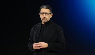 Amazon’s Panos Panay addresses new Fire phone rumors