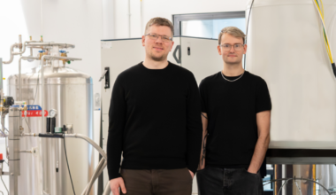 Scientists discover new way to engineer glass
