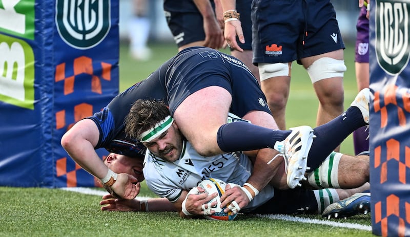 Connacht’s Shamus Hurley-Langton scores a try. Photograph: Craig Watson/Inpho