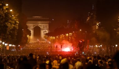 Paris police arrest over 130 people as PSG fans celebrate Champions League win over Arsenal – The Irish Times