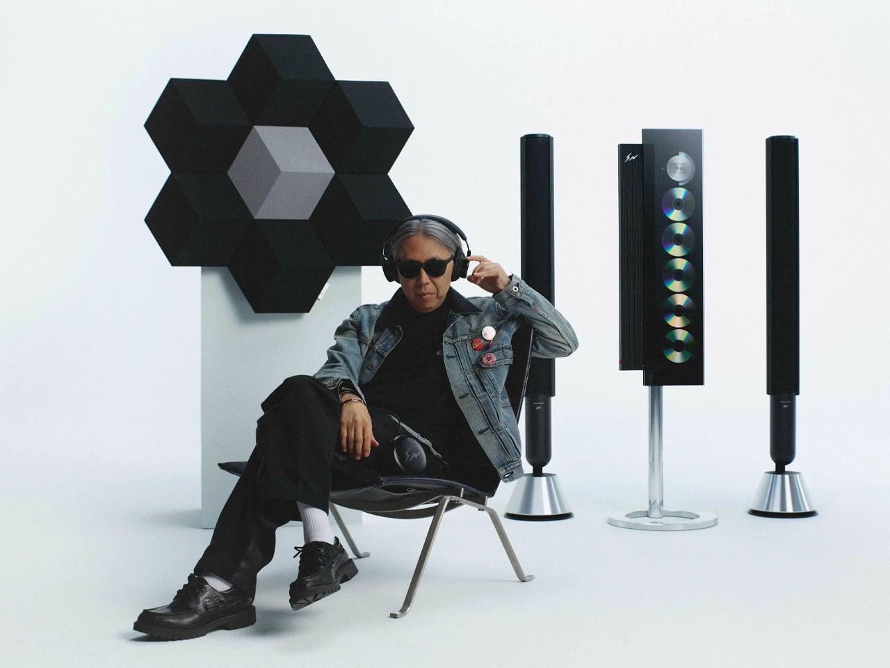 Hiroshi Fujiwara reinterprets Bang & Olufsen’s iconic designs to redefine living room luxury in liquid black