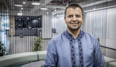 India's first GenAI unicorn shifts to cloud services as AI model ambitions face reality