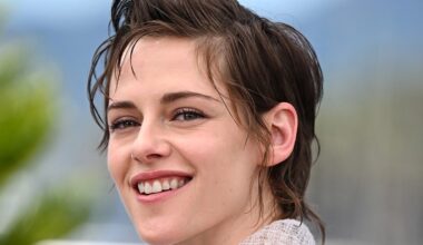 Kristen Stewart on Cannes' 'Full Phil' and Being So Sick of Hollywood Studios