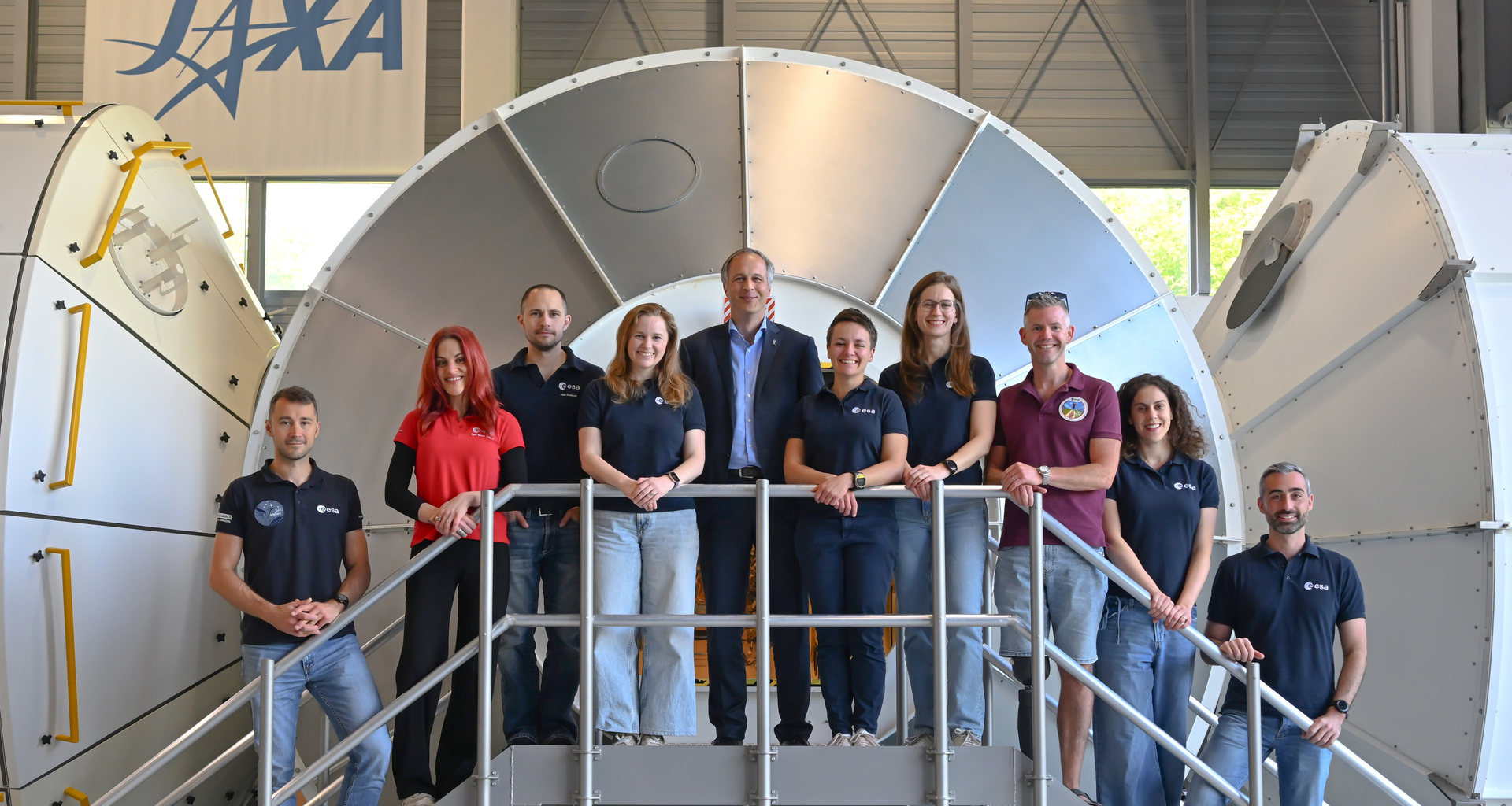 Group photo with the members of ESA