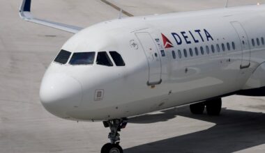 Flight with 275 passengers diverts to Dublin Airport after engine issue over Atlantic – The Irish Times