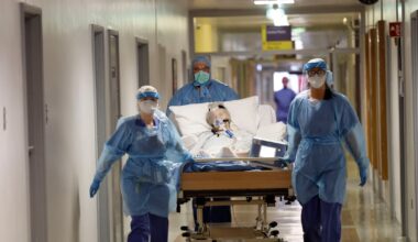Frontline health workers who developed Long Covid set to have full sick pay restored amid case reviews – The Irish Times