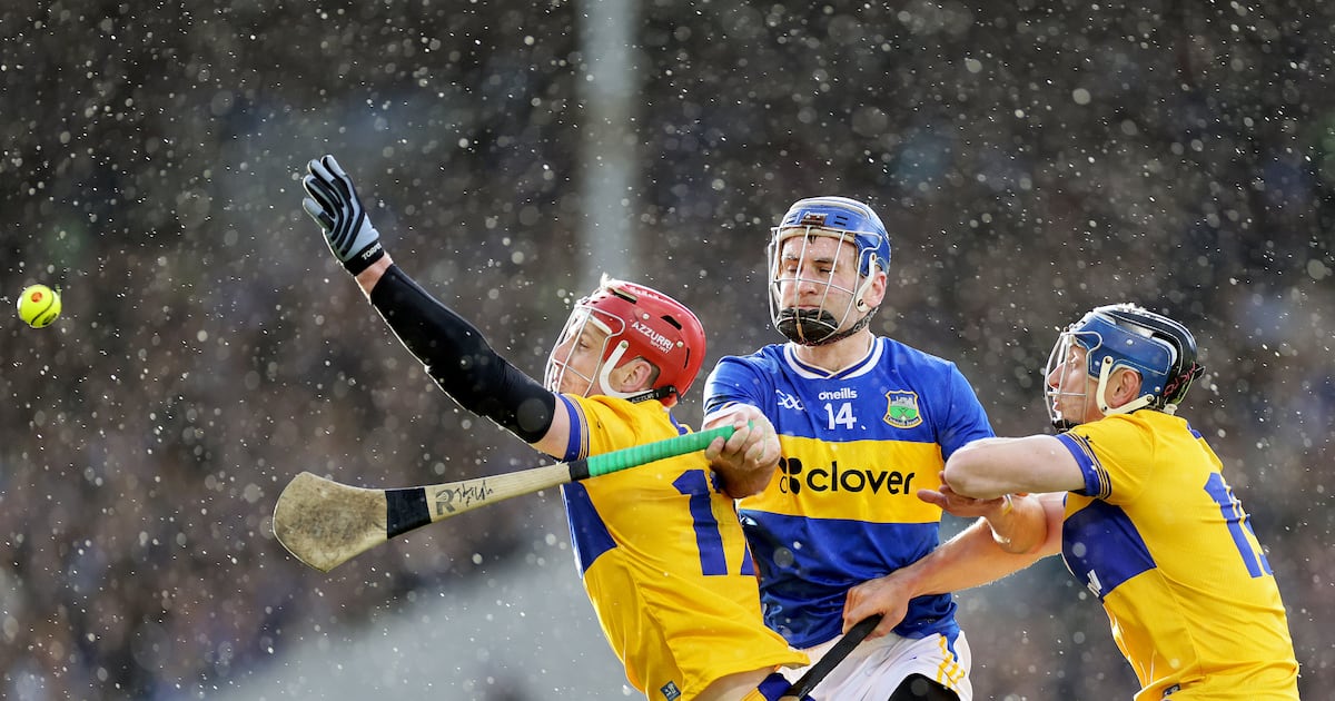Nicky English: Clare smelled blood against a Tipp team blunted by second-season syndrome – The Irish Times