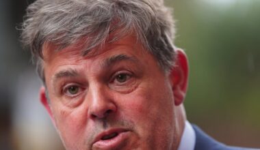 Number of RTÉ workers earning more than €100,000 increased more than a third in past five years – The Irish Times