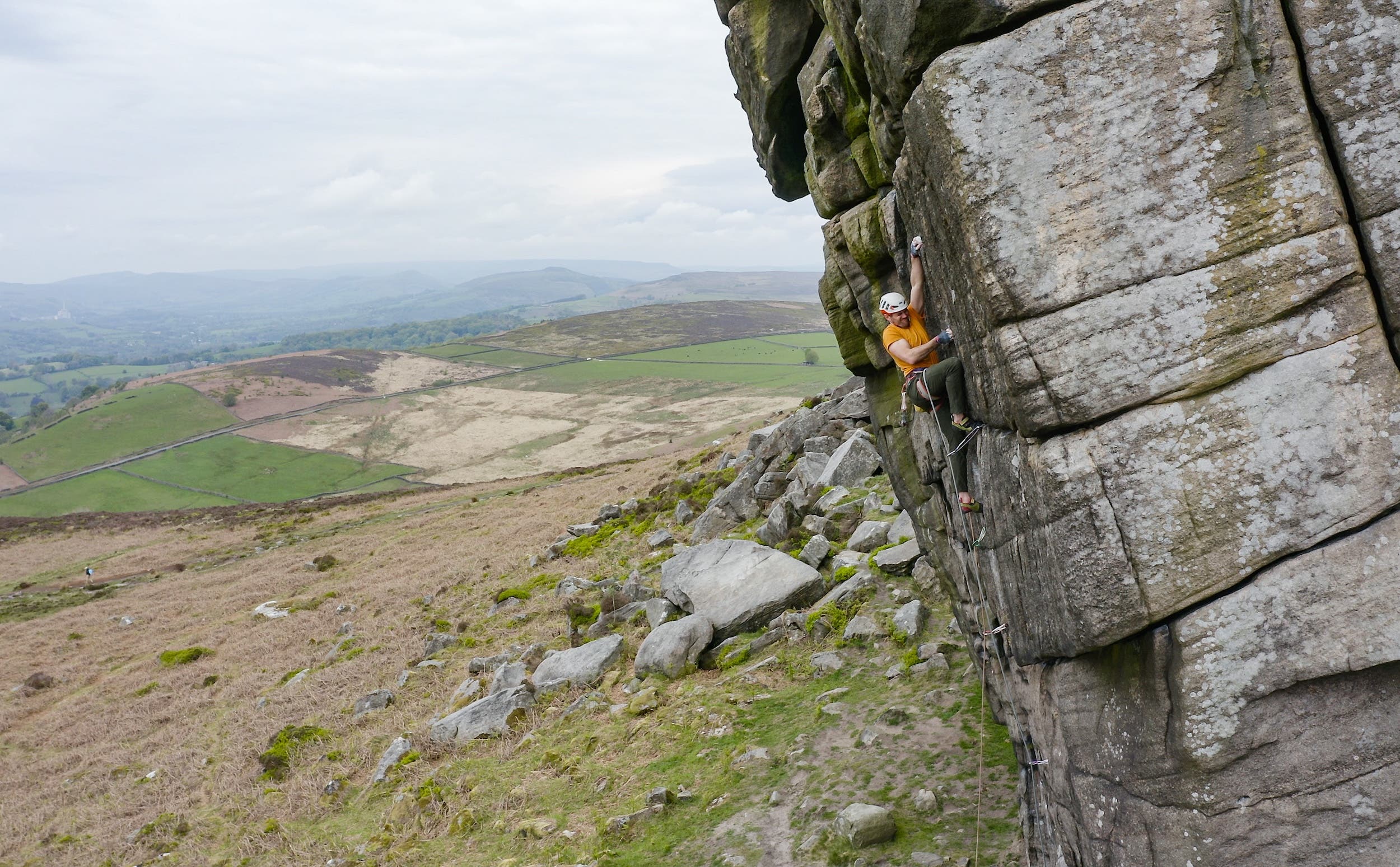 Jesse Dufton climbing Bat Out of Hell
