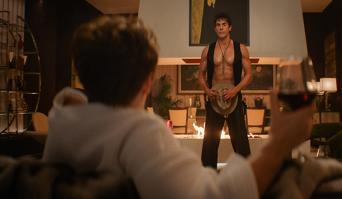 Ladies First. (L-R) Fiona Shaw as Felicity Chase and Sacha Baron Cohen as Damien Sachs in Ladies First. Cr. Netflix © 2026.