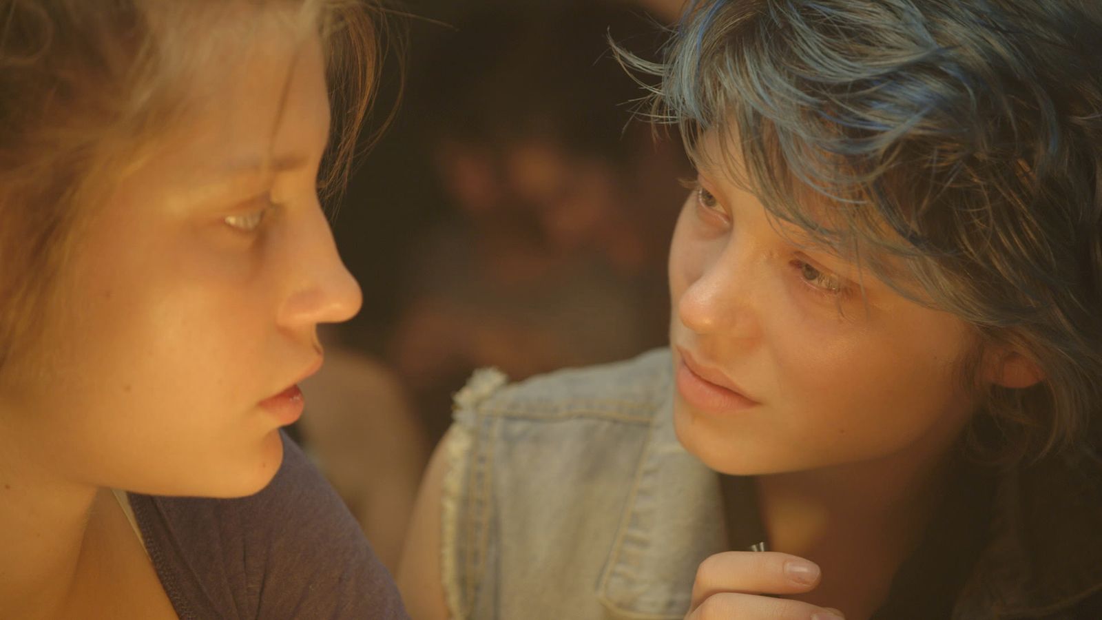 BLUE IS THE WARMEST COLOR Adele Exarchopoulos