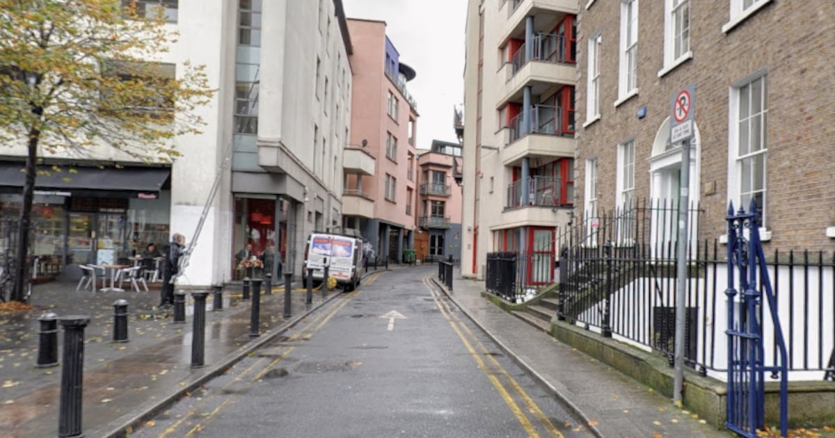 Solicitor gets fresh appeal over order to leave his rented Temple Bar apartment – The Irish Times