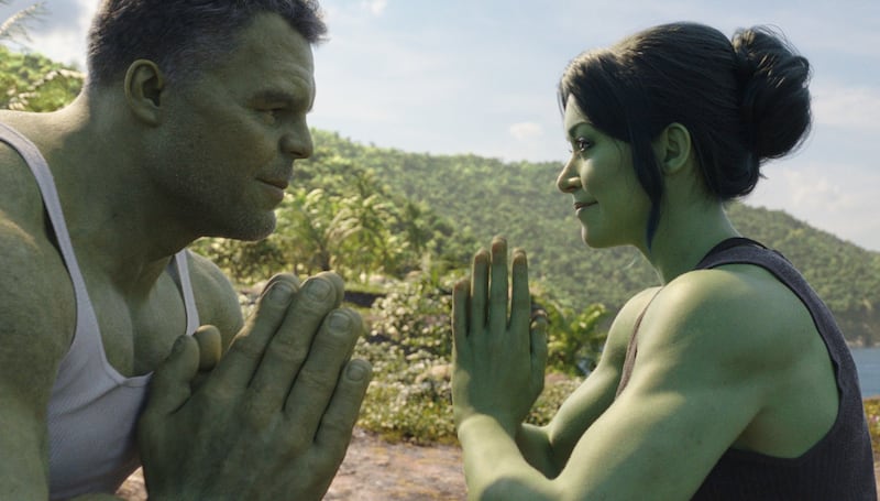 Mark Ruffalo and Tatiana Maslany in She-Hulk