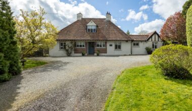 Century-old dormer bungalow on almost half an acre in the Burnaby in Greystones – The Irish Times