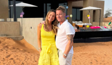 Ronan Keating leads the celebrity charge to The Emirates
