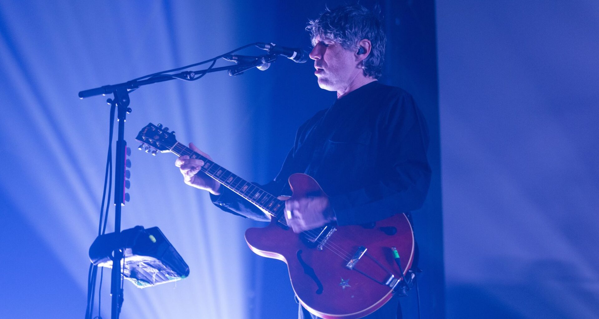 Watch Super Furry Animals reunite for first live show in a decade in Dublin