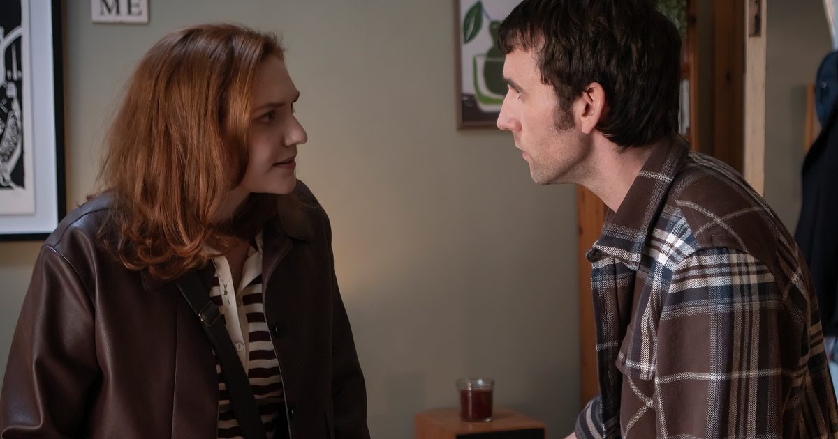 Poldark star features in exclusive first trailer for "gripping" drama