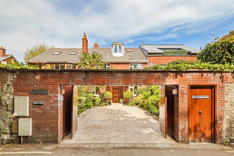 Clyde Mews, Clyde Lane, Dublin 4