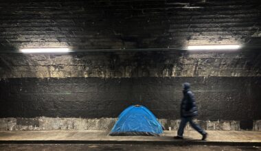 Thousands told to leave Ipas centres by July as ‘no longer entitled’ to live there – The Irish Times