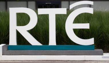 RTÉ journalist with ‘huge sense of self-importance’ fails in bid for higher pay – The Irish Times