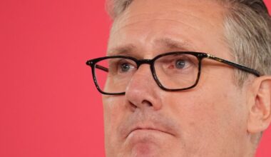 Minister quits and tells Starmer to resign as prime minister faces widening revolt – The Irish Times