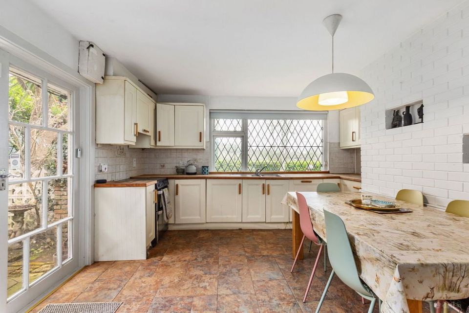 Rose Cottage, Scalp Road, Enniskerry, Co Wicklow.