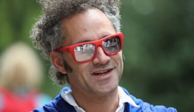 Microsoft vs Palantir: Two AI Plays, One Winner
