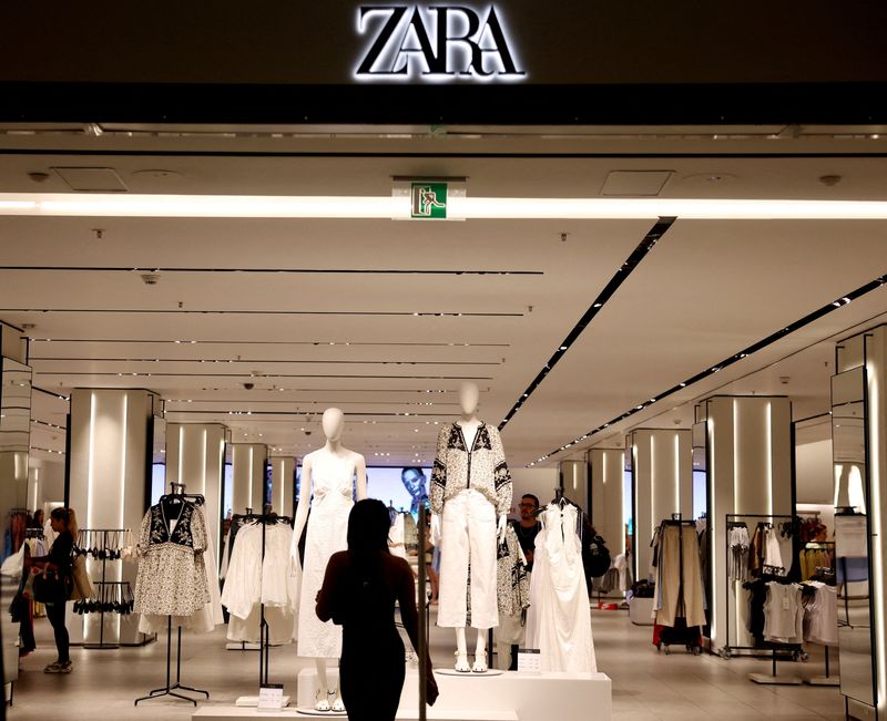 Brazil's retail sales beat forecasts, hit record high in March