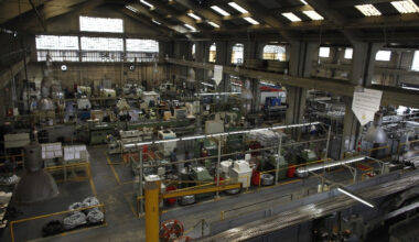 Brazil growth holds in Q1, but steep March fall points to cooling
