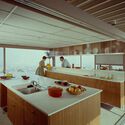 Case Study House No. 22 (Los Angeles, Calif.), 1960. Image © Julius Shulman © J. Paul Getty Trust. Getty Research Institute, Los Angeles Case Study Houses and the Myth of a Universal Domestic Ideal - Image 4 of 21