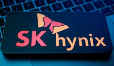 AI boom puts SK Hynix on the cusp $1 trillion market value