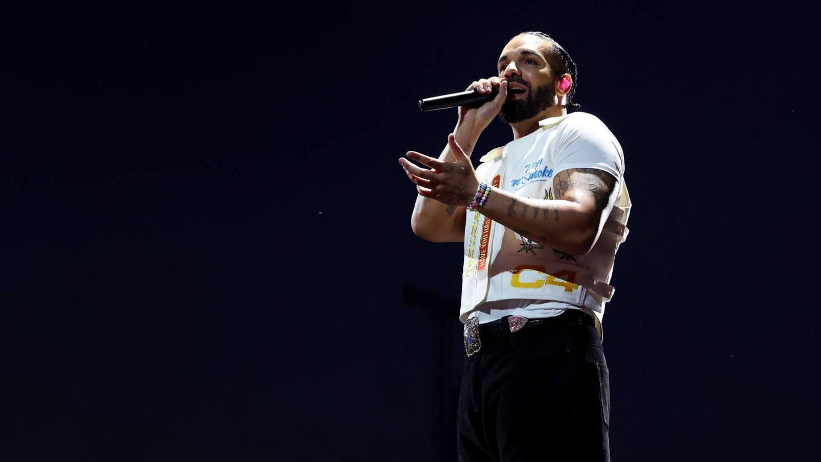Drake Reveals That His Father Has Cancer During 'Iceman' Livestream