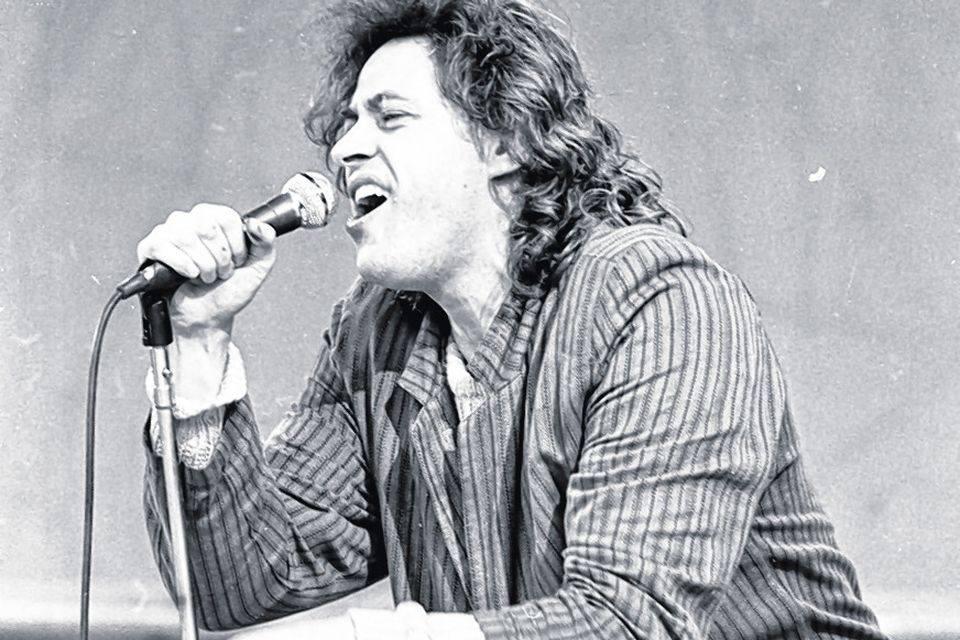 Bob Geldof of The Boomtown Rats on stage during Self-Aid benefit concert in the RDS, 17/05/1986 (Part of the Independent Newspapers Ireland/NLI Collection).