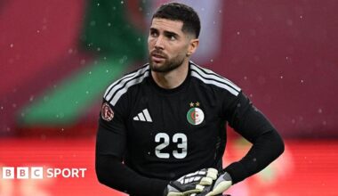 Algeria goalkeeper Luca Zidane
